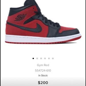 Air Jordan 1 Mid “Reverse banned”